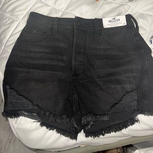 NWT Hollister distressed mom shorts